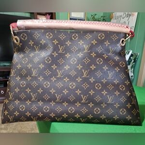 Big Beautiful Fashion Brown Monogram Tote Bag